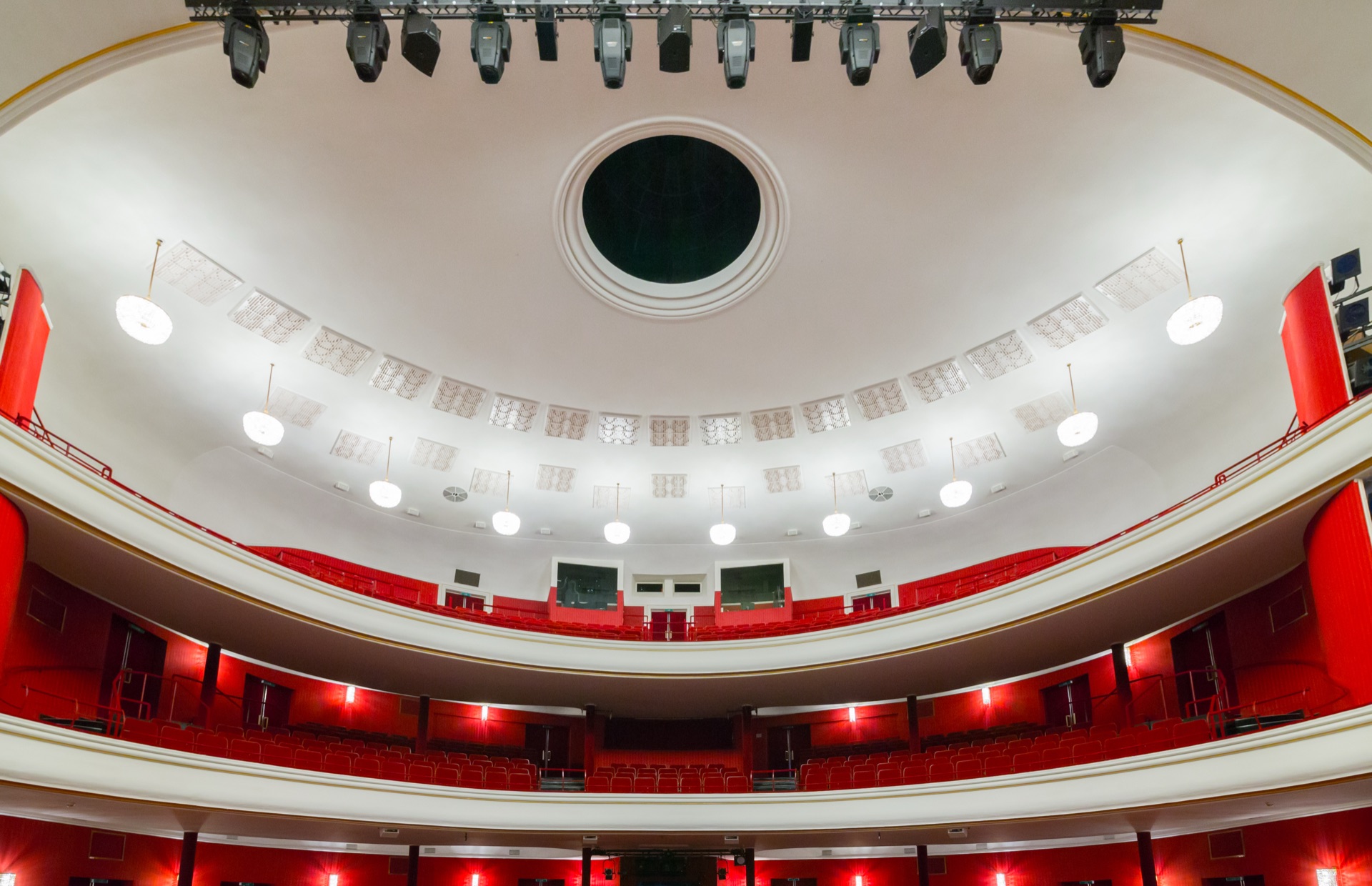 Artnovion acoustic treatment at the Vienna Volksoper